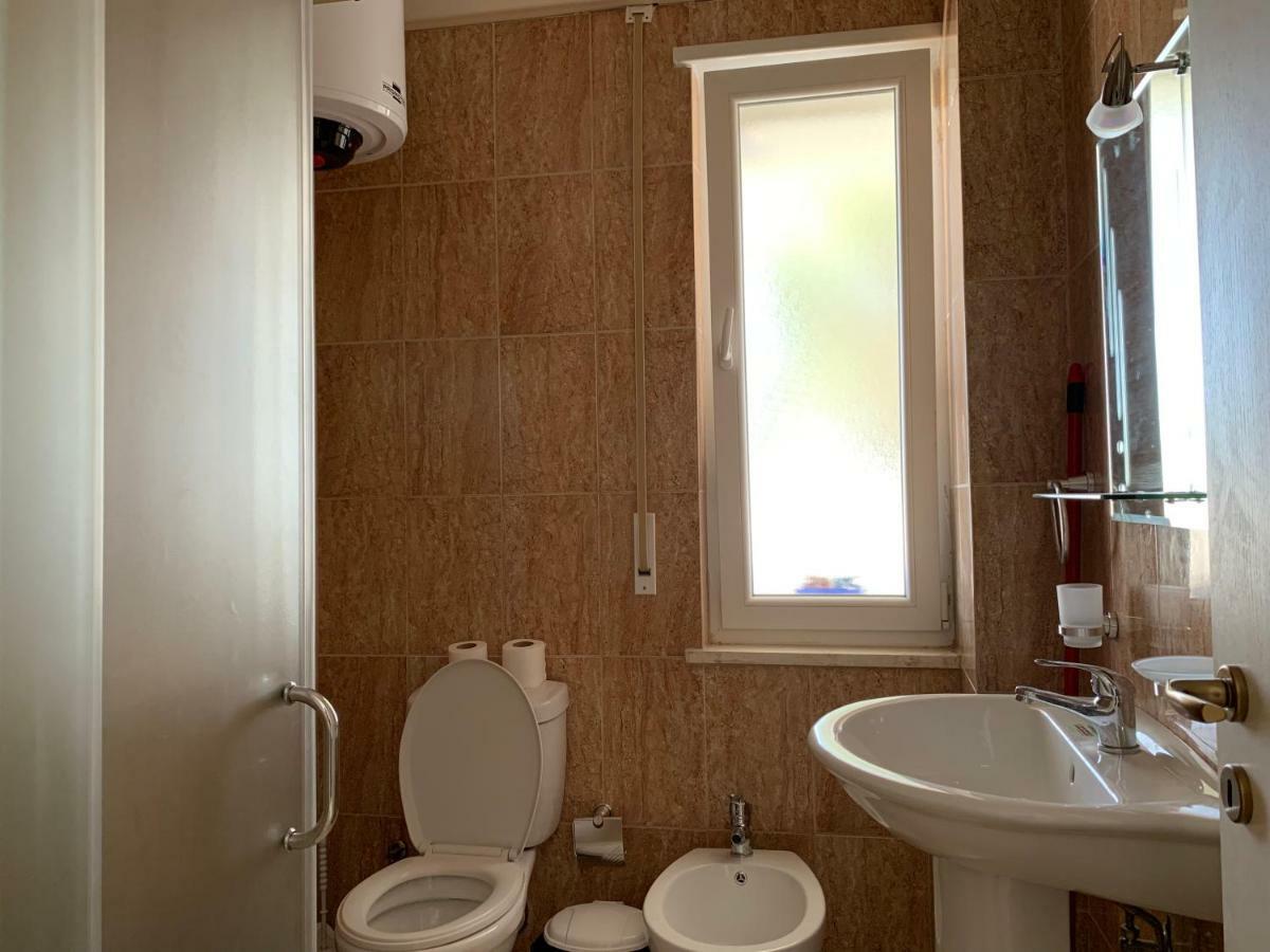 Eme Apartments - Kompleksi Lura 2 Gjiri I Lalzit Durres Bagian luar foto